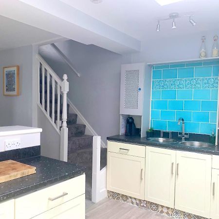 Stay In The Heart Of York At The Hampden - Free Parking - York Holiday Home Exteriér fotografie