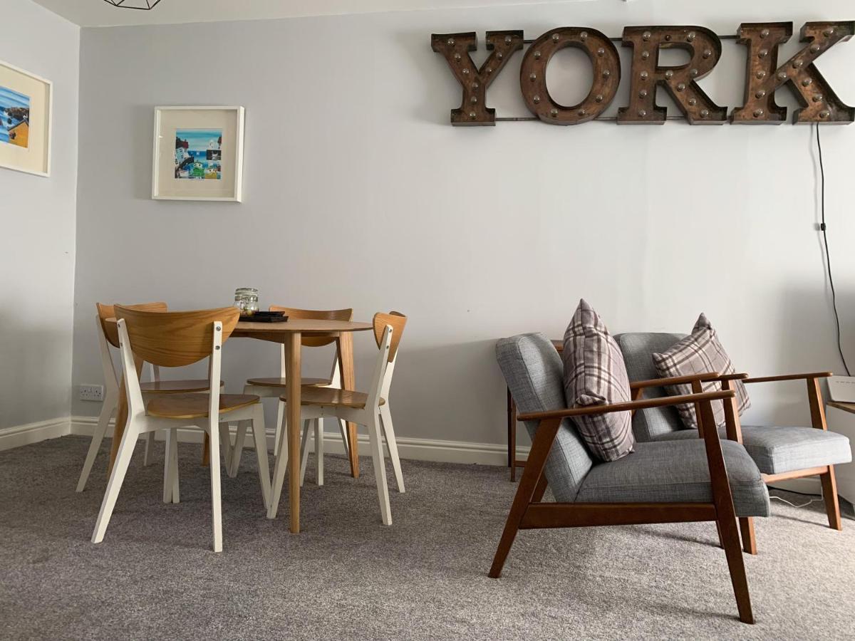 Stay In The Heart Of York At The Hampden - Free Parking - York Holiday Home Exteriér fotografie