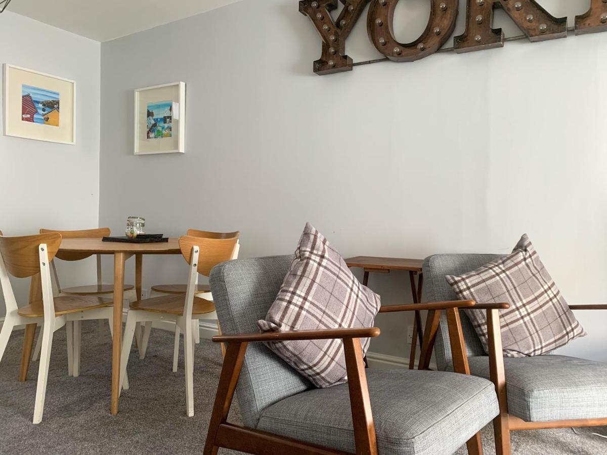 Stay In The Heart Of York At The Hampden - Free Parking - York Holiday Home Exteriér fotografie