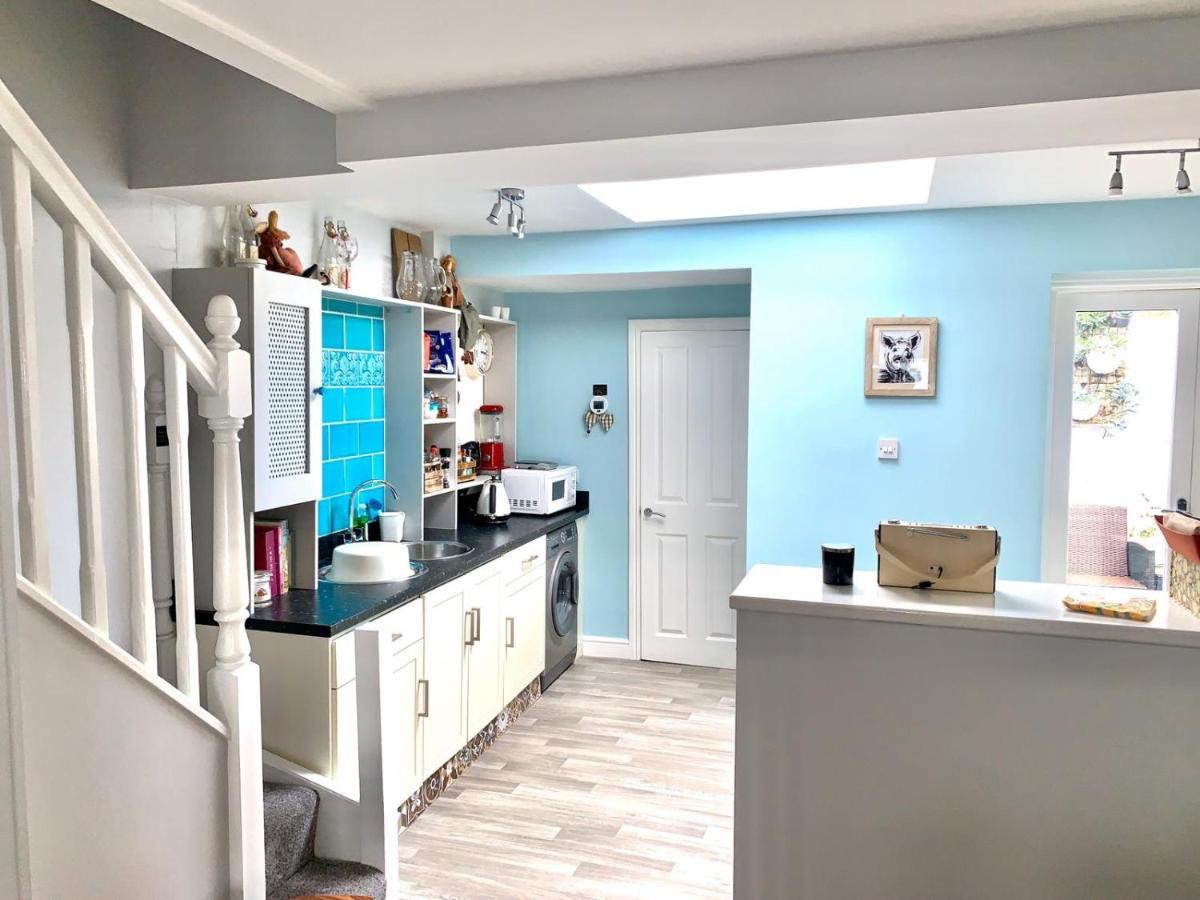 Stay In The Heart Of York At The Hampden - Free Parking - York Holiday Home Exteriér fotografie