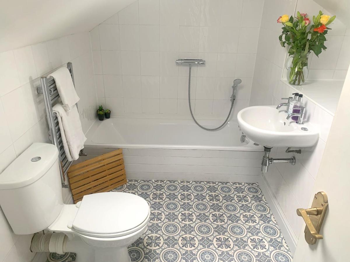 Stay In The Heart Of York At The Hampden - Free Parking - York Holiday Home Exteriér fotografie