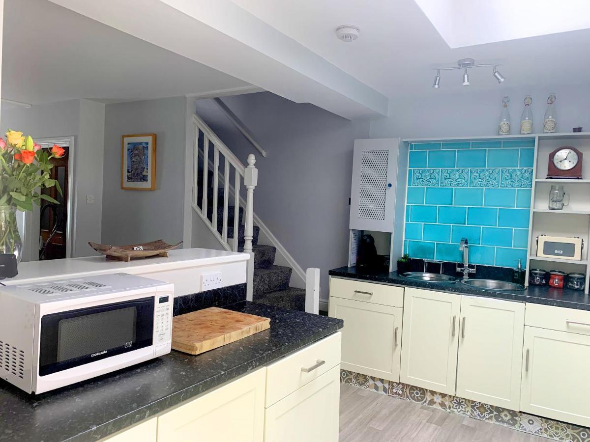 Stay In The Heart Of York At The Hampden - Free Parking - York Holiday Home Exteriér fotografie