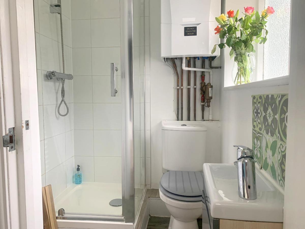 Stay In The Heart Of York At The Hampden - Free Parking - York Holiday Home Exteriér fotografie