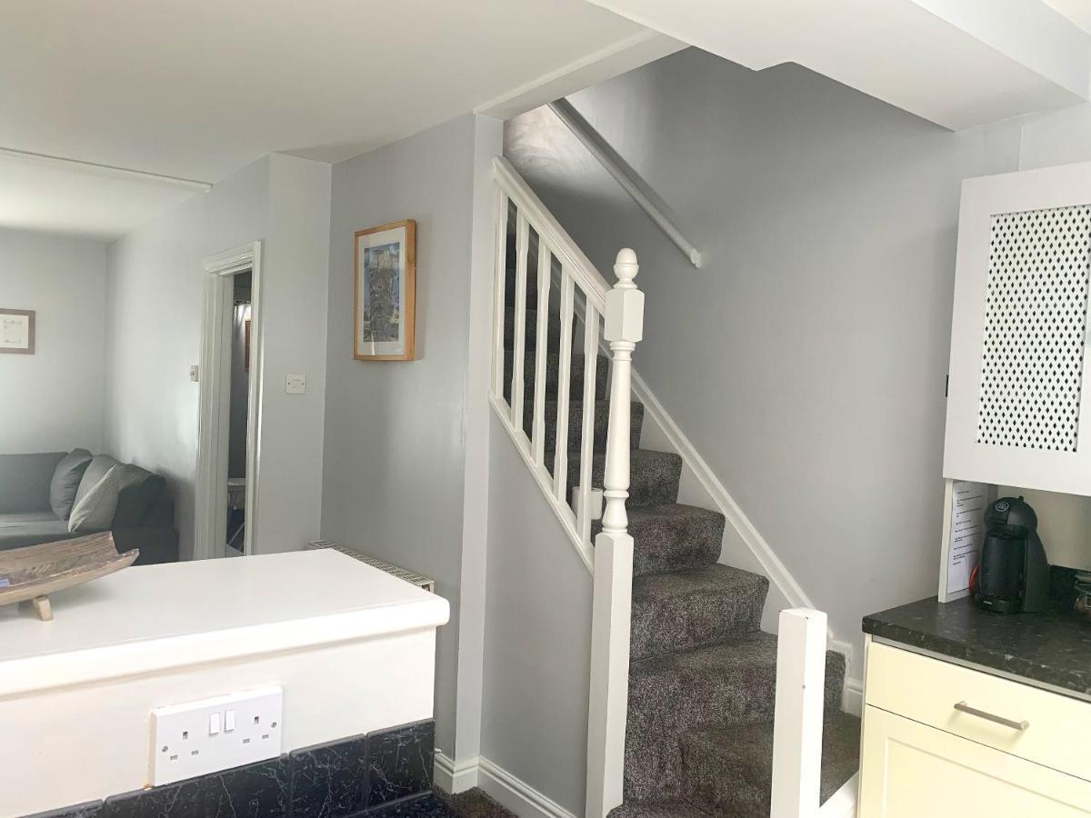 Stay In The Heart Of York At The Hampden - Free Parking - York Holiday Home Exteriér fotografie