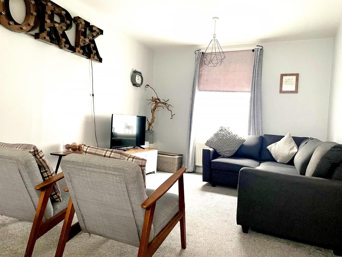 Stay In The Heart Of York At The Hampden - Free Parking - York Holiday Home Exteriér fotografie