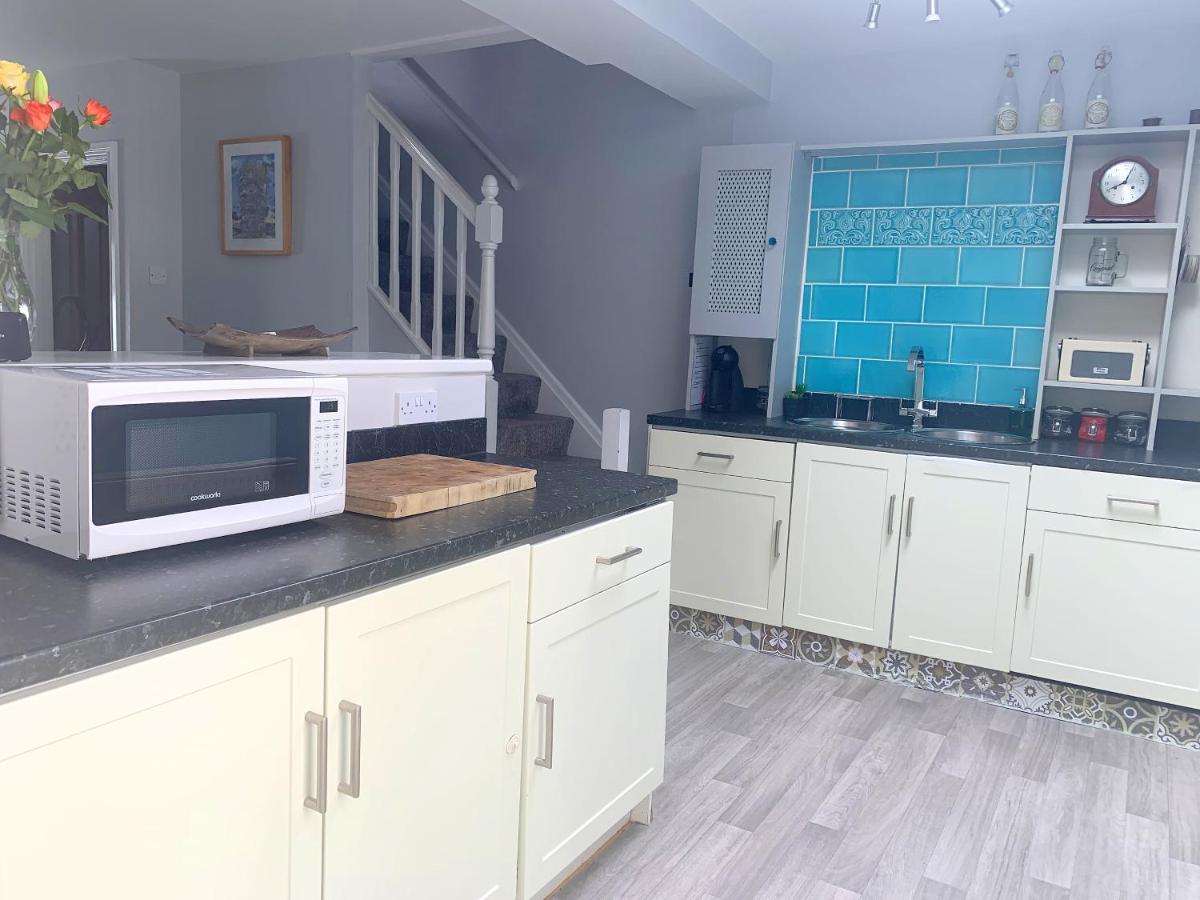 Stay In The Heart Of York At The Hampden - Free Parking - York Holiday Home Exteriér fotografie